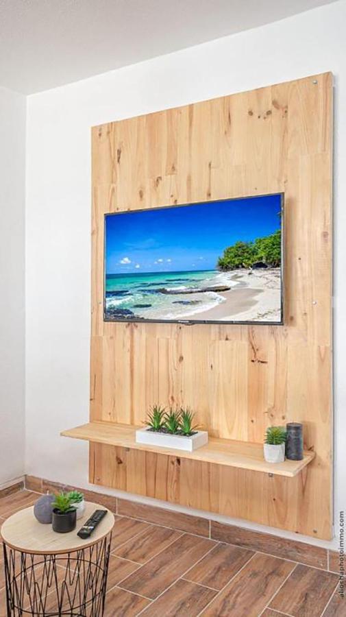 Foyal Toloman - Karanbol Apartment ฟอร์-เดอ-ฟร็องส์ ภายนอก รูปภาพ